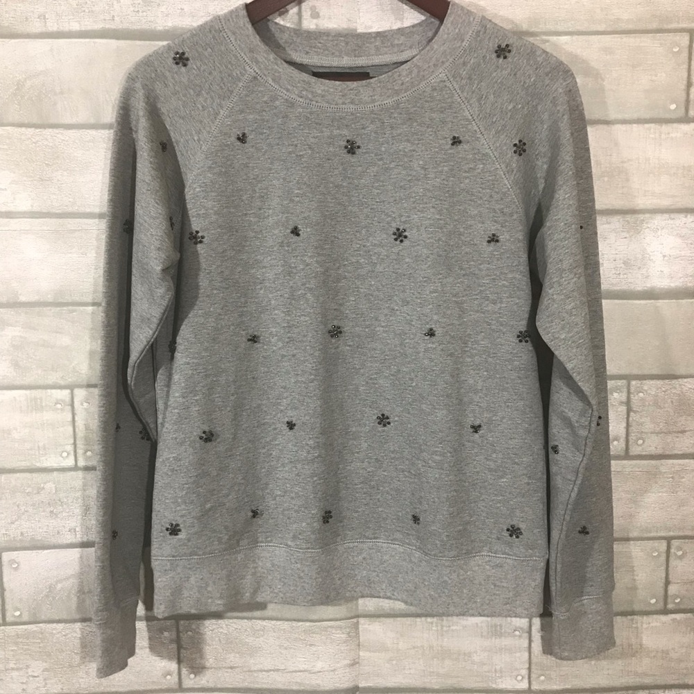Evette & k sweatshirt with beading size small